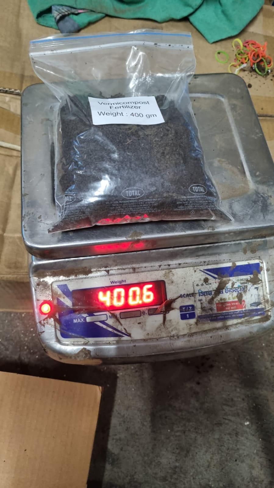 Organic Vermicompost 500gm - Pick Baye