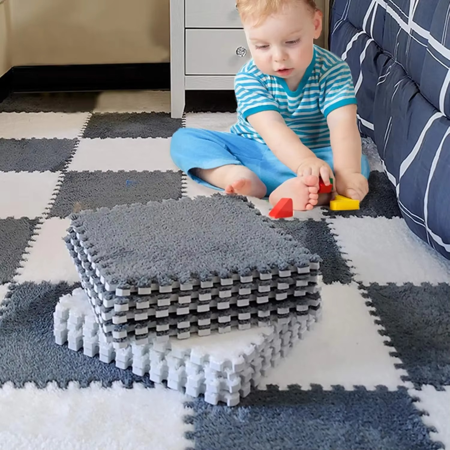 Interlocking Carpet Tiles Mat - Pick Baye